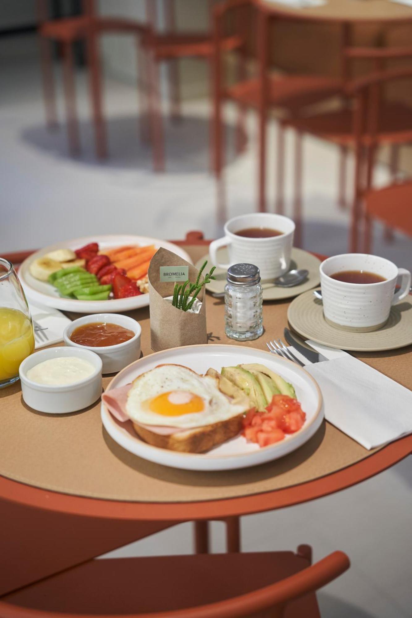 Bromelia Hotel Boutique Буенос Айрес Екстериор снимка